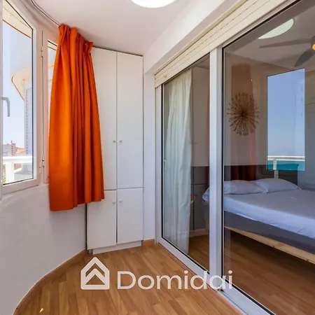 Apartment The Seaview - & Pool By Domidai